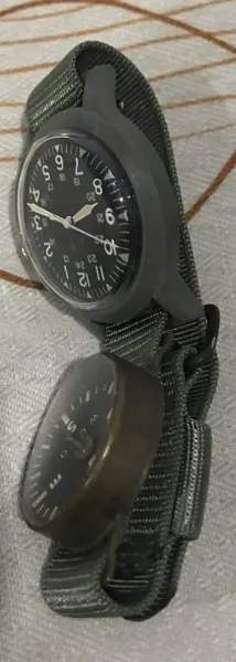 US Military Compass Benrus MIL-W-46374 Wristwatches ( Mar 1969 )