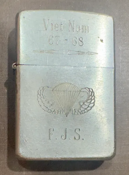 Vietnam War - Airborne Paratrooper F.J.S 67-68 Zippo Lighter
