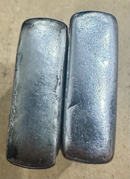 Vietnam War - US Military James Kinney & Sivert Zippo Lighter (2pcs)