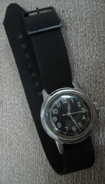 ORIGINAL US Military Hamilton 748 Wristwatch ORIGINAL ALL WAR IN WATCH