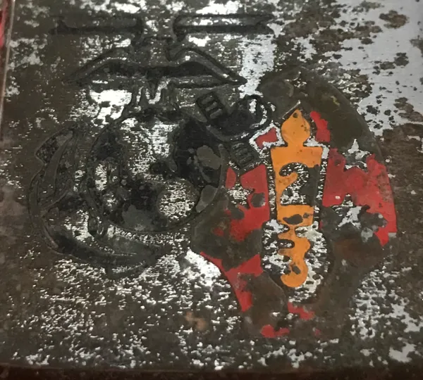 Vietnam War - (Damage Date Bottom)US Marines Color Zippo Lighter