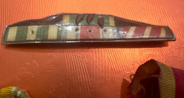 Vietnam War -SVN Ribbon Bar - South Vietnam Wound & National Order Medal- SVN Dragon Order Pin (4pcs)