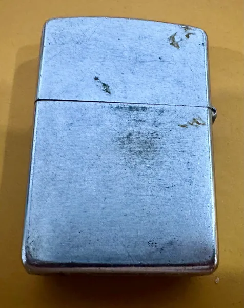 Vietnam War - US Military South Vietnam Medical Service “ Quen Minh Cuu Nuoc “Zippo Lighter
