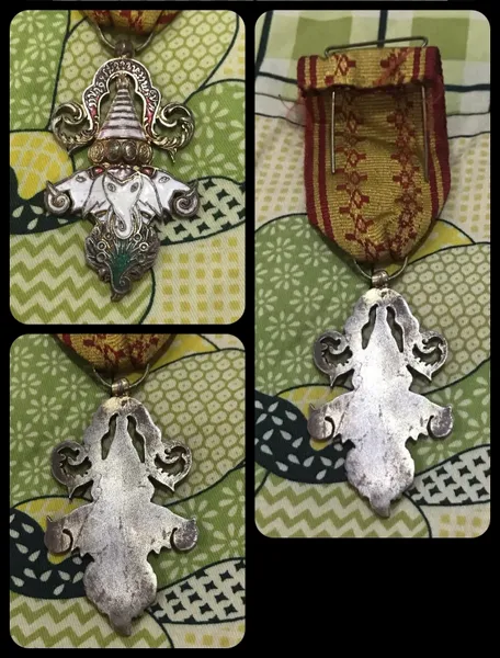 ORDER OF THE MILLION ELEPHANTS AND THE WHITE PARASOL Laos Medal