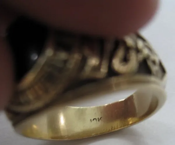 VIETNAM WAR - USA 10K GOLD 101ST AIRBORNE DIVISION RING