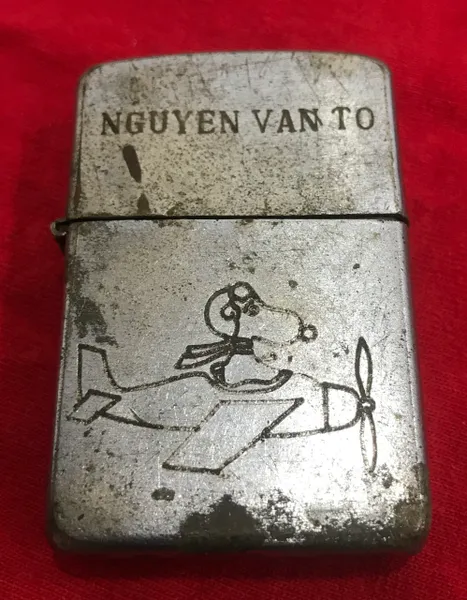 Vietnam War - Arvn Pilot Snoopy AjrForce " Nguyen Van To " Zippo Lighter