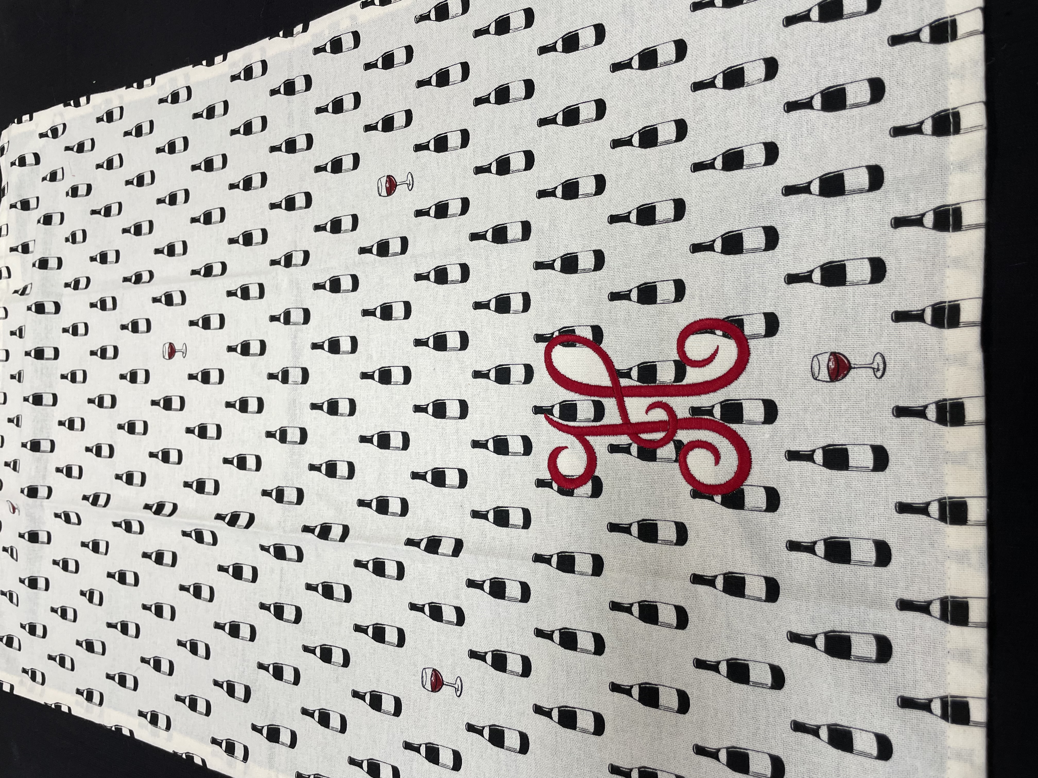 Kitchen Towel with Wine Bottle motif and Monogram 