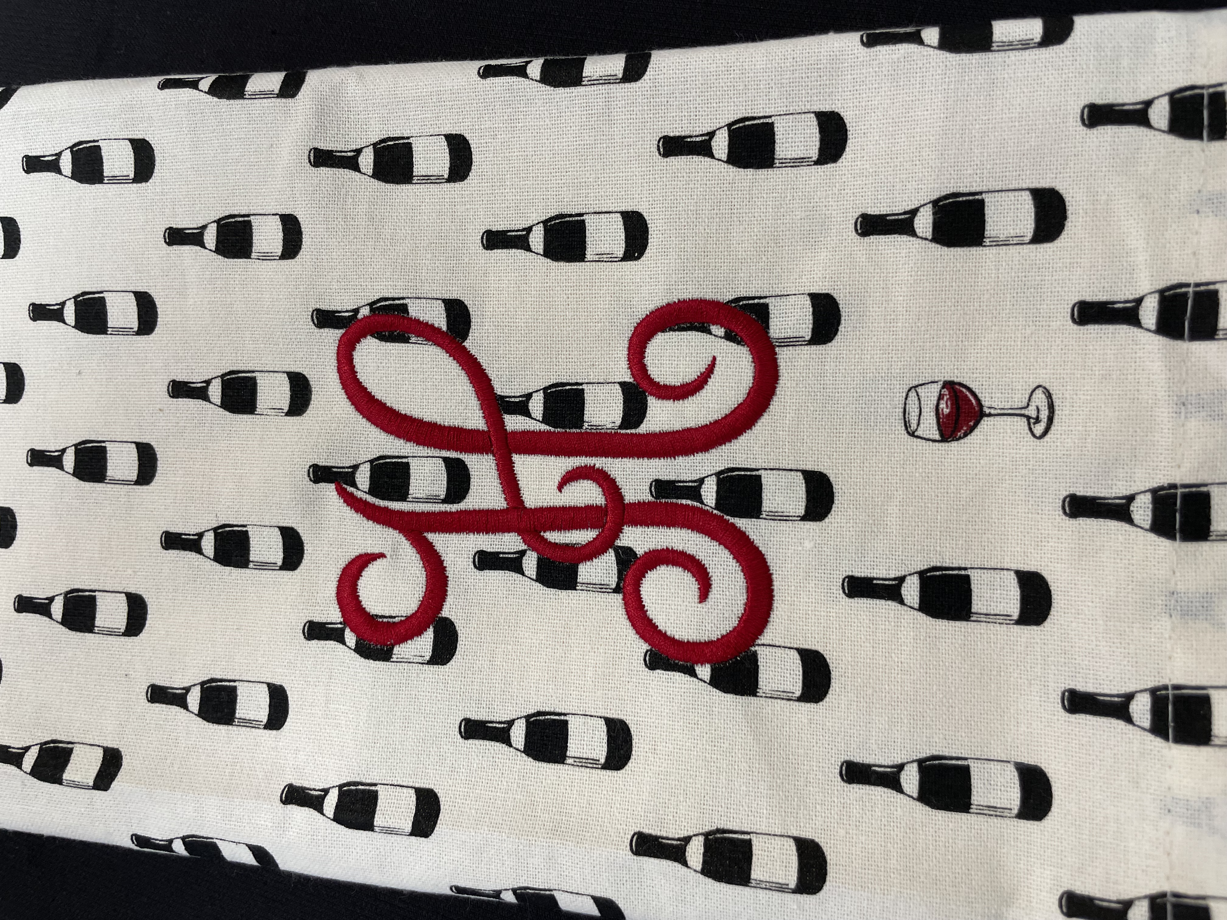 Kitchen Towel with Wine Bottle motif and Monogram 