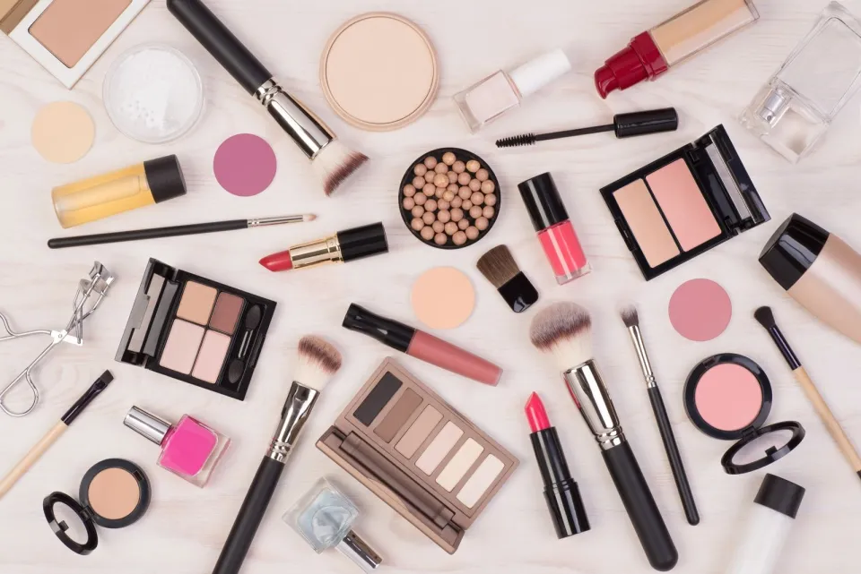 Imported Cosmetics & Face Masks