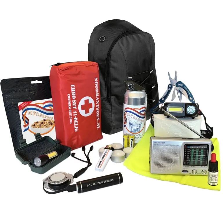 Noodpakket ‘denk vooruit’ met EHBO, radio, zaklamp, noodrantsoen, fluitje, powerbank, overlevingspakket oorlog & stroomuitval, survivalset