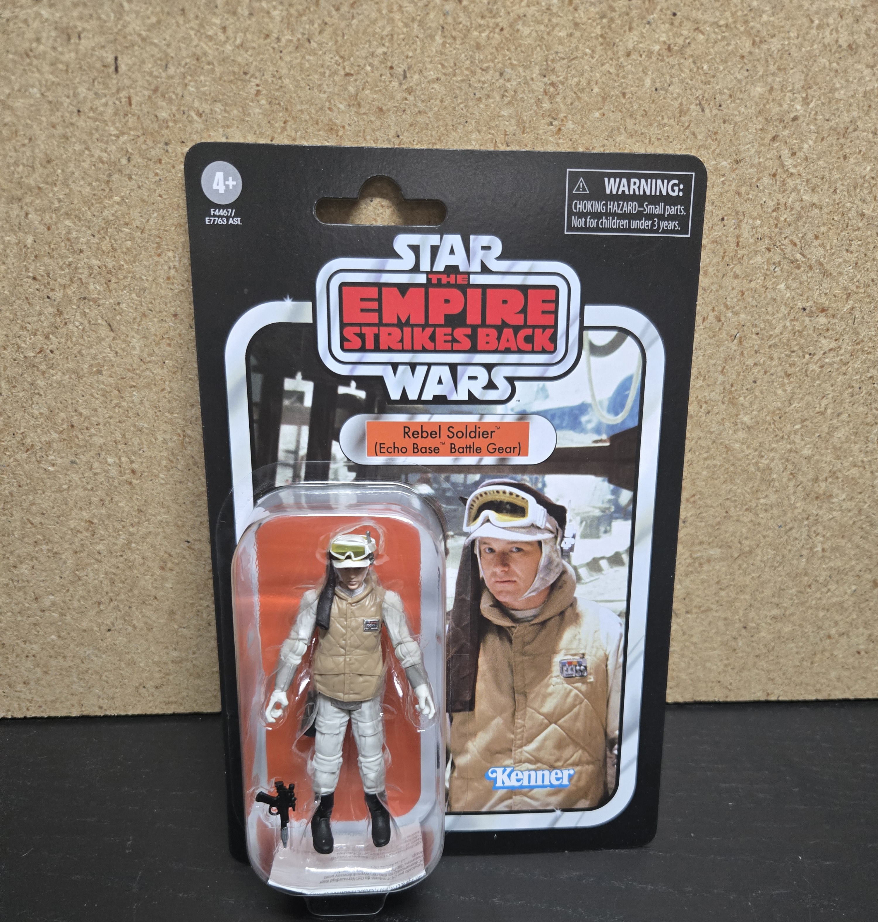 Star Wars Rebel Soldier Action Figure 3.75-inch 