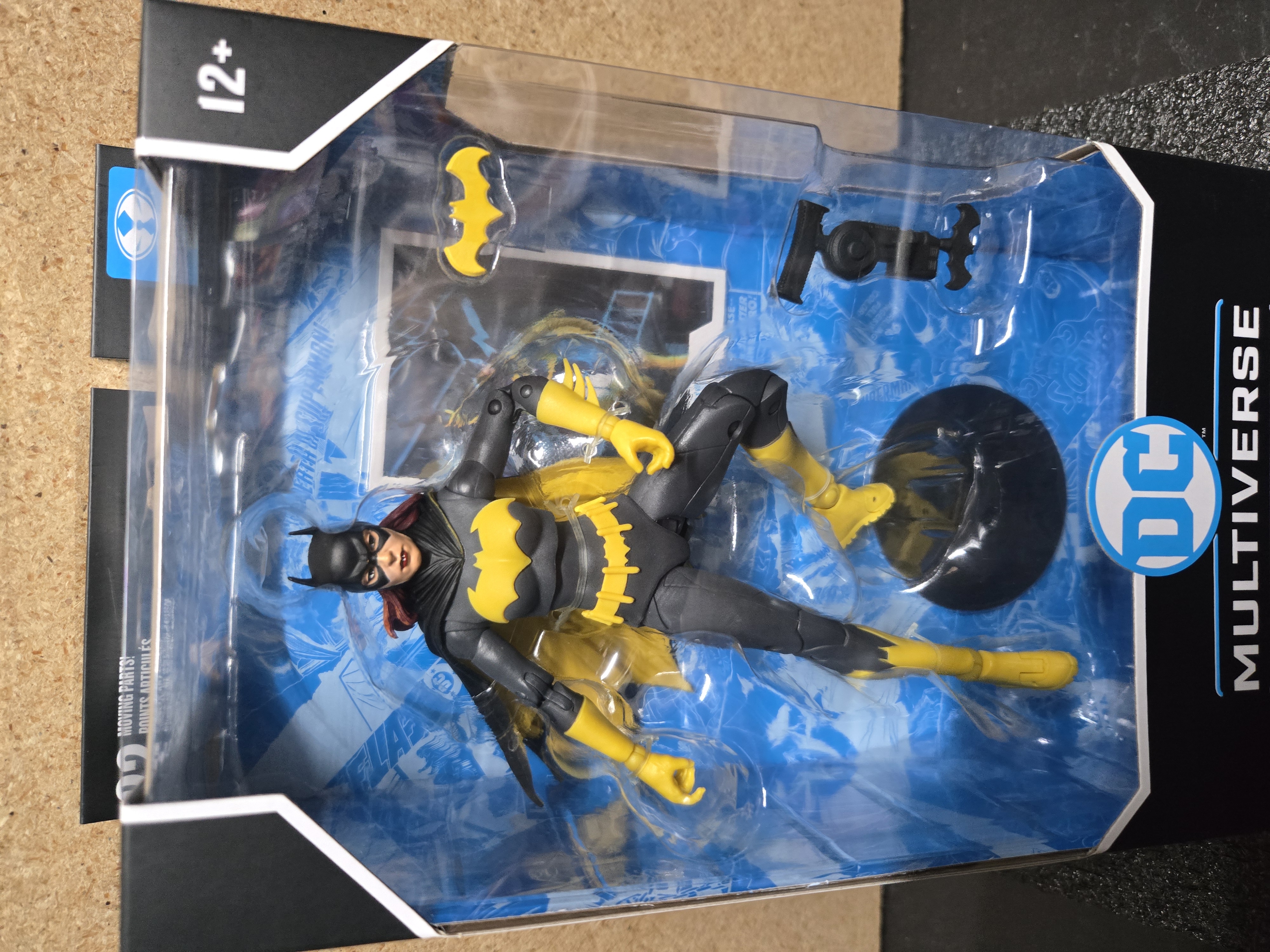 Dc Multiverse Batgirl Action Figure