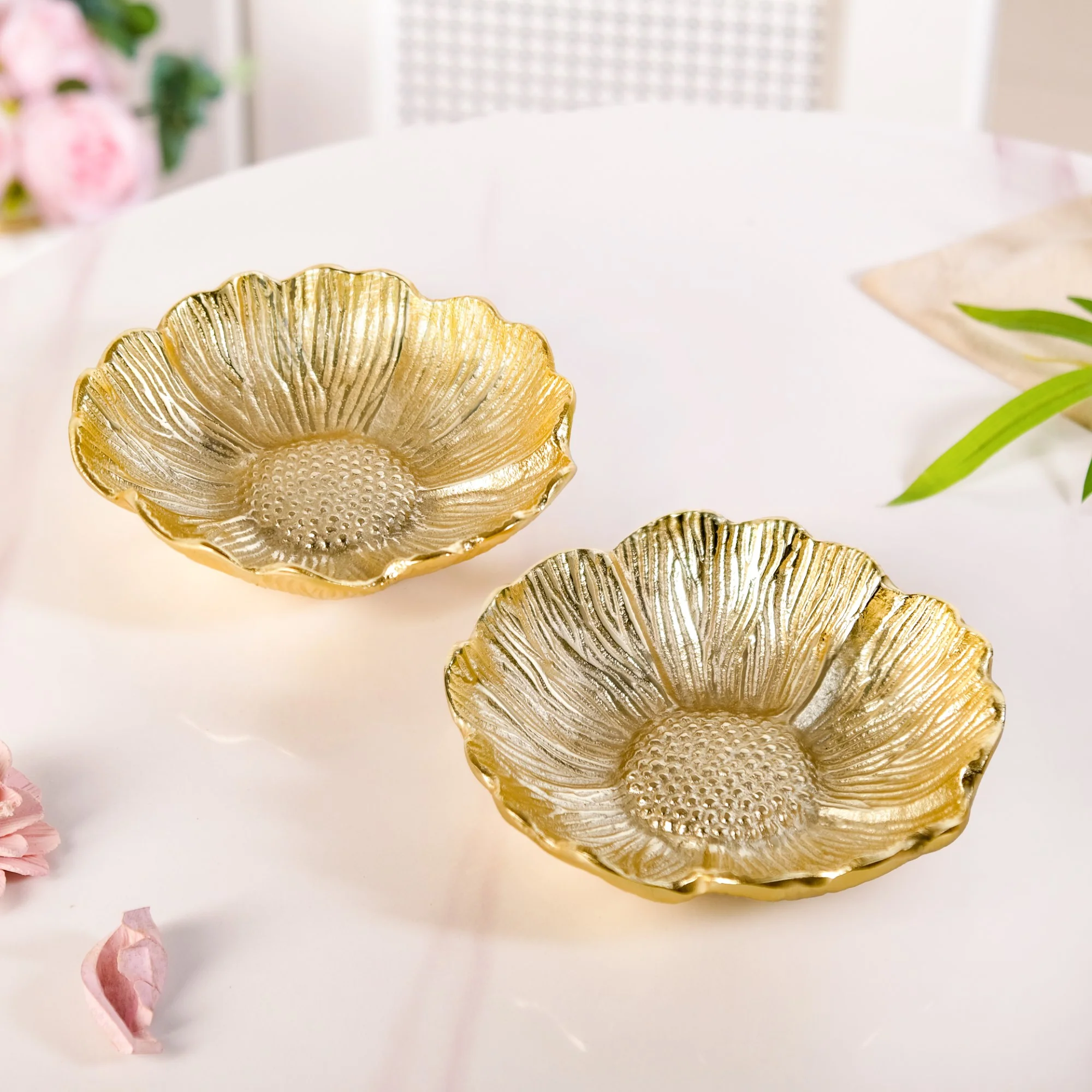 Golden Floral Decorative Bowl Set