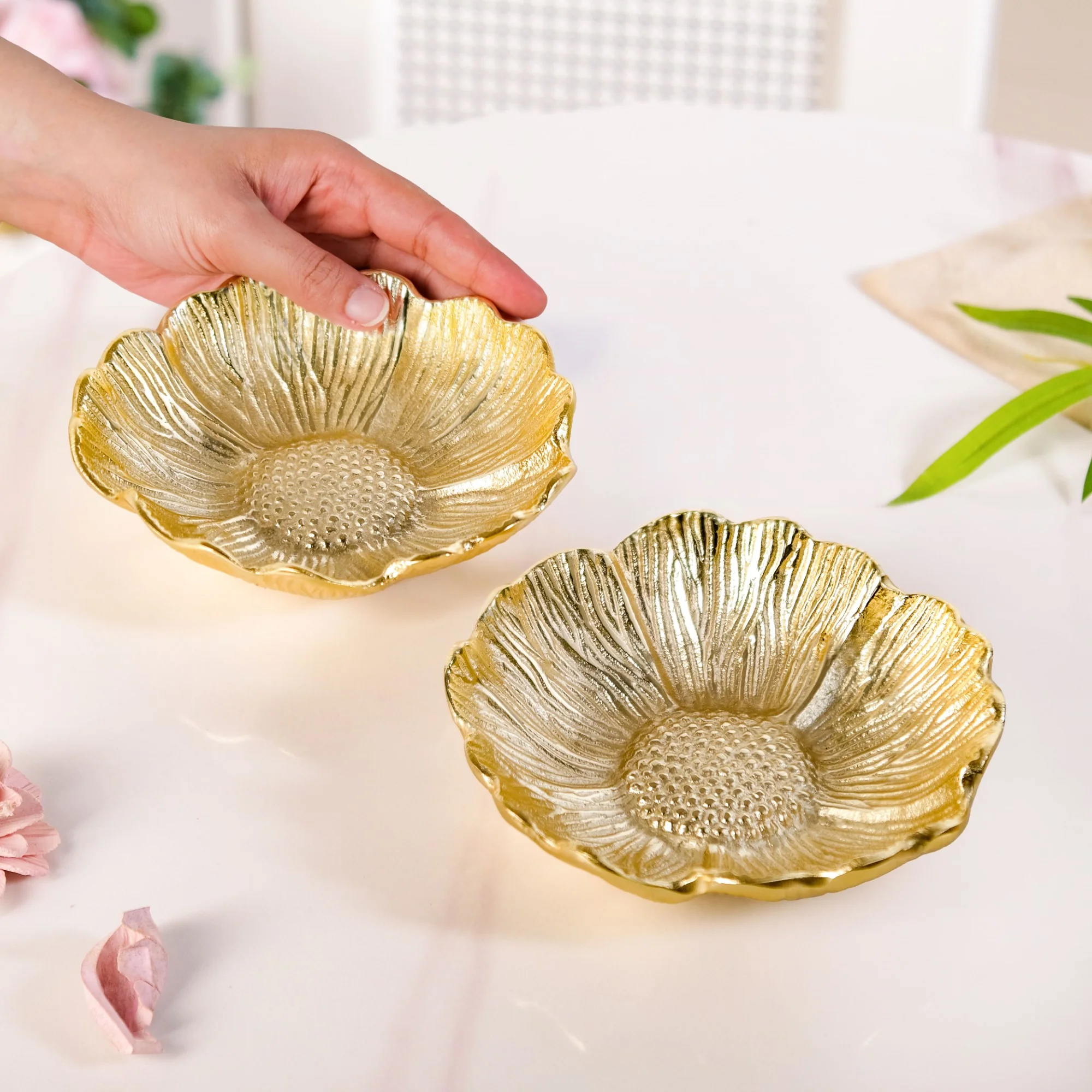 Golden Floral Decorative Bowl Set
