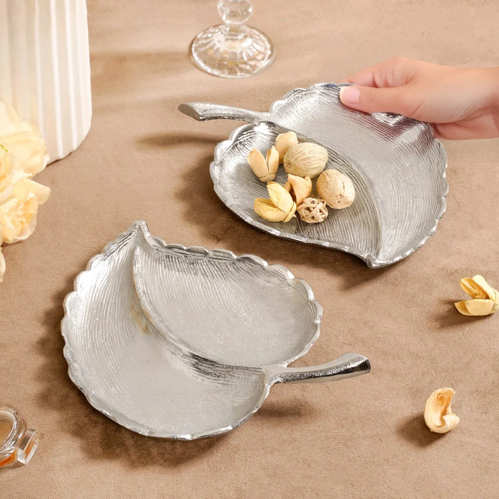Silver Leaf Decorative Tray (Set of 2)