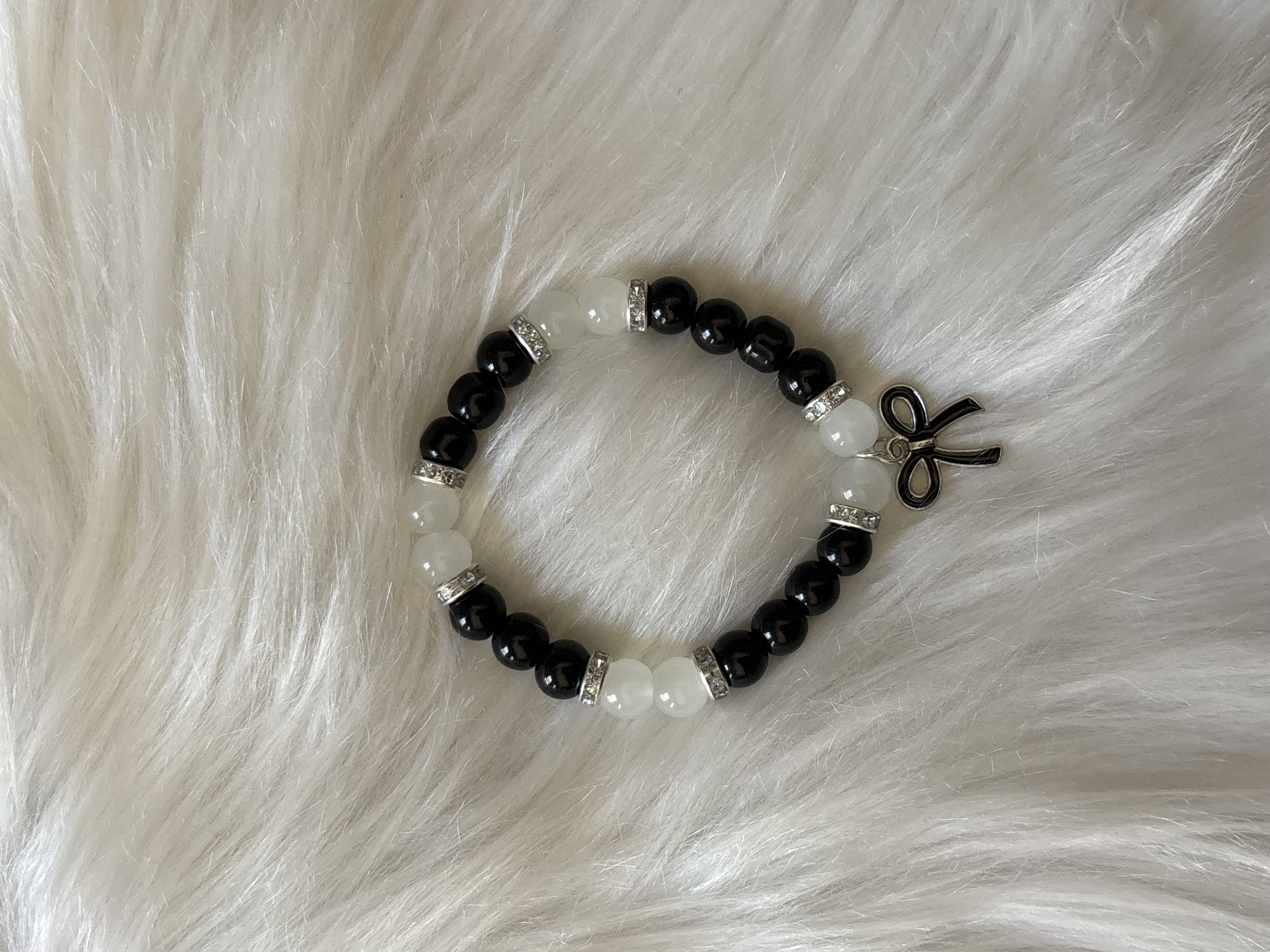 Black & White Beaded Bracelet