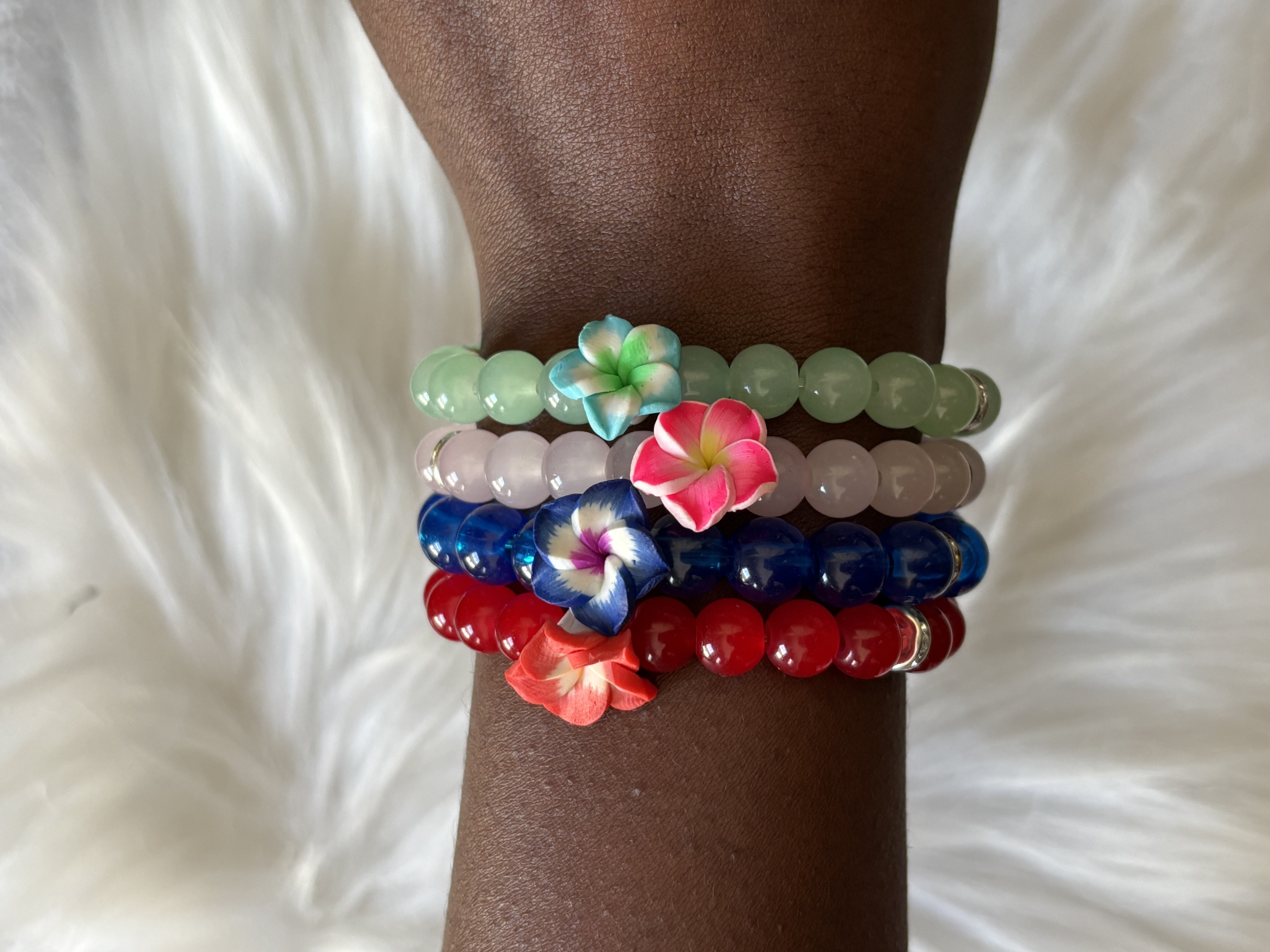 Flower Bead Bracelet Set