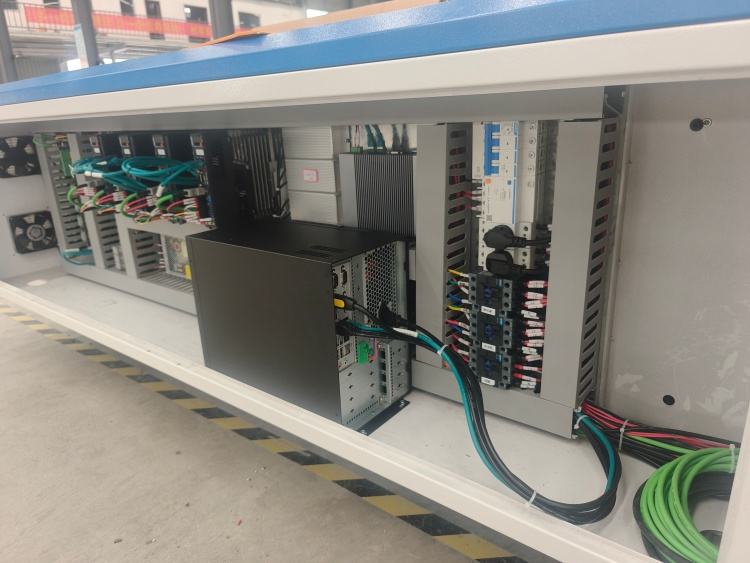 Metal Sheet Fiber Laser Cutting Machine