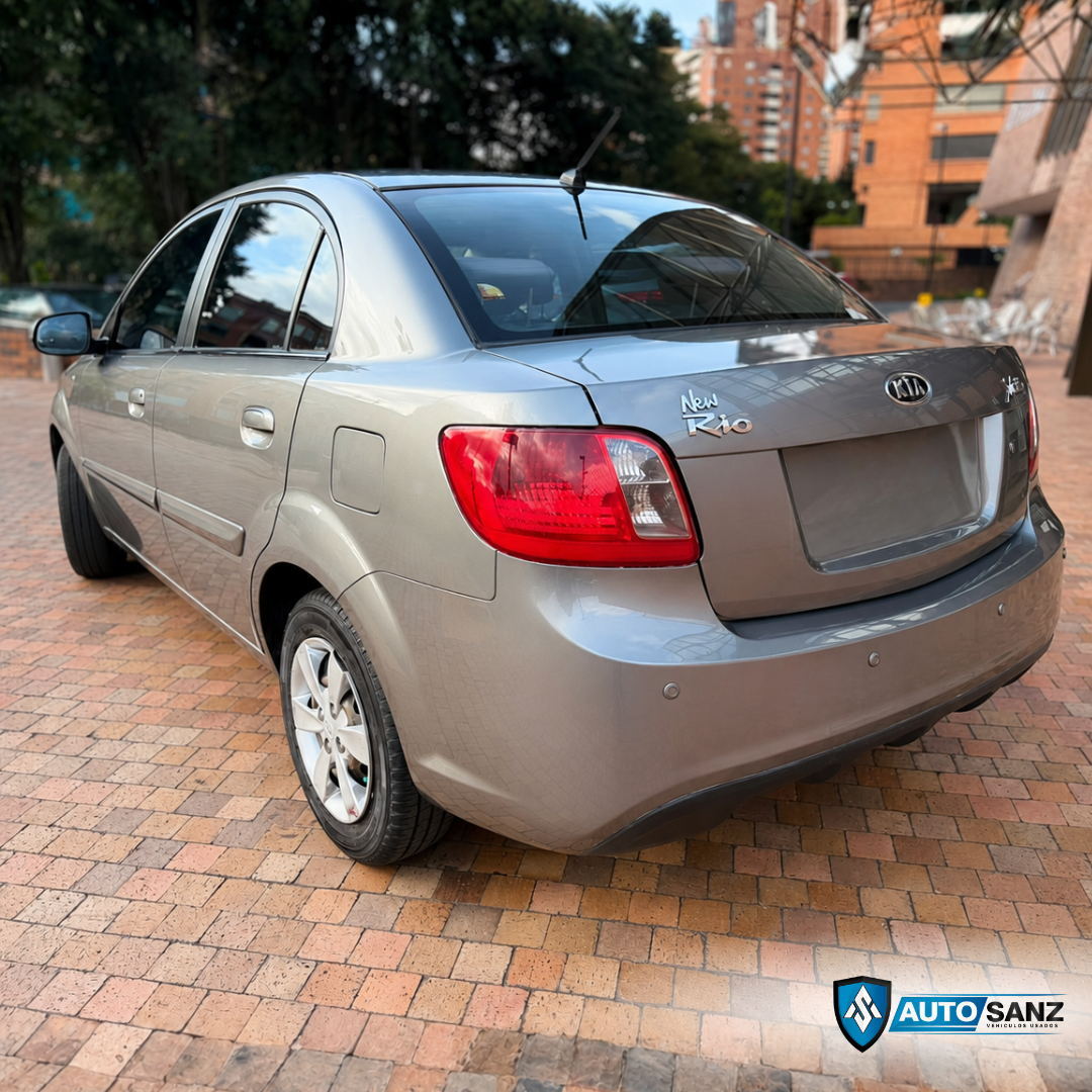 Kia Río Ex 2011