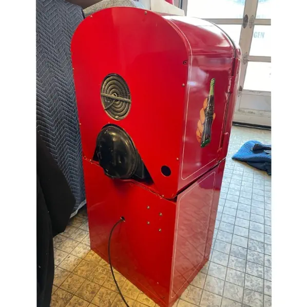 Vendorlator 27A Coca-Cola Machine With rare Stand - Older restoration, Works