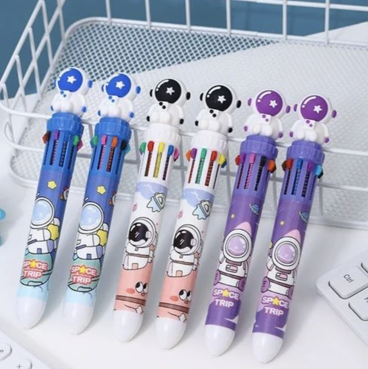 Space Trip Multicolor Pen Set