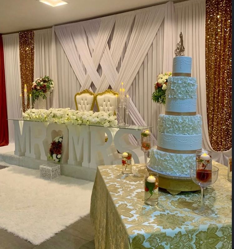 Elegant Wedding Decor