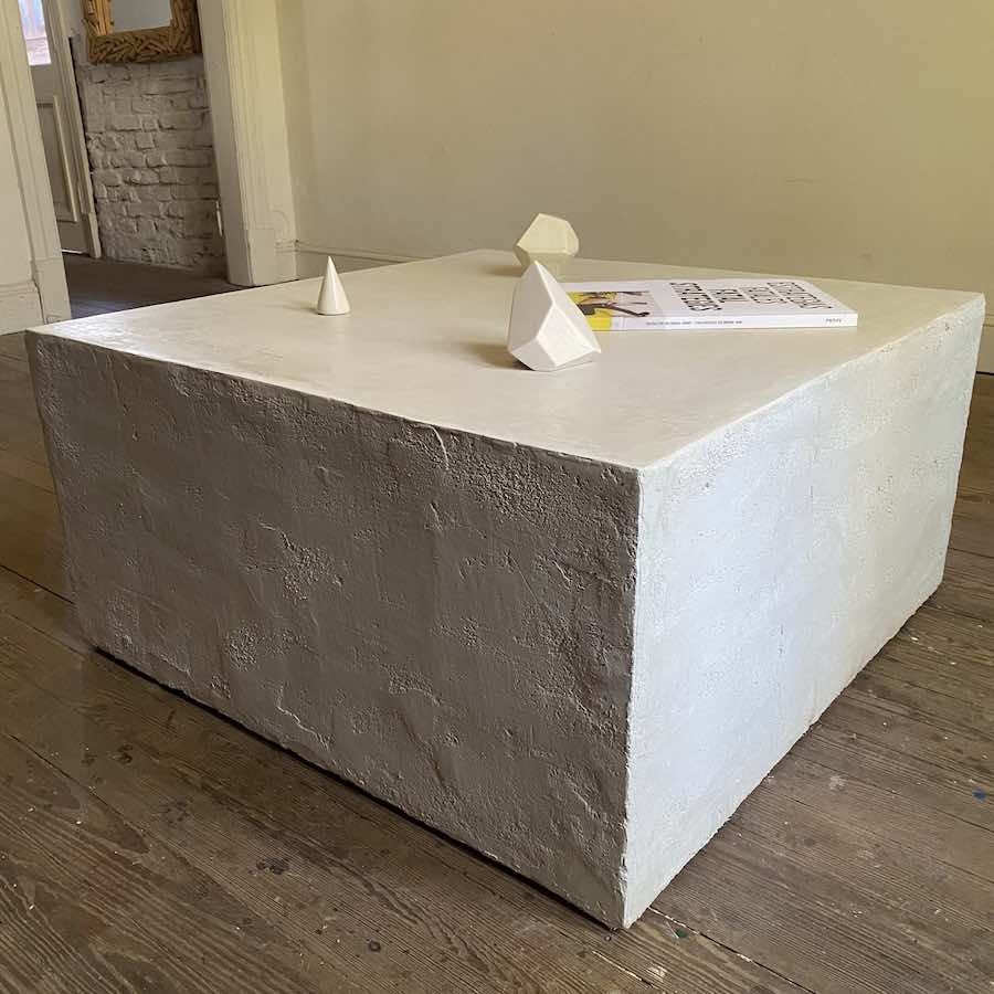 Mesa baja Concreto