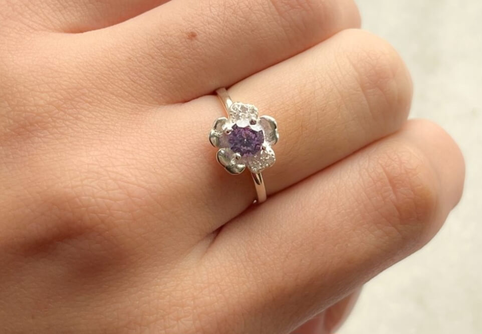 Floral Amethyst Silver Ring