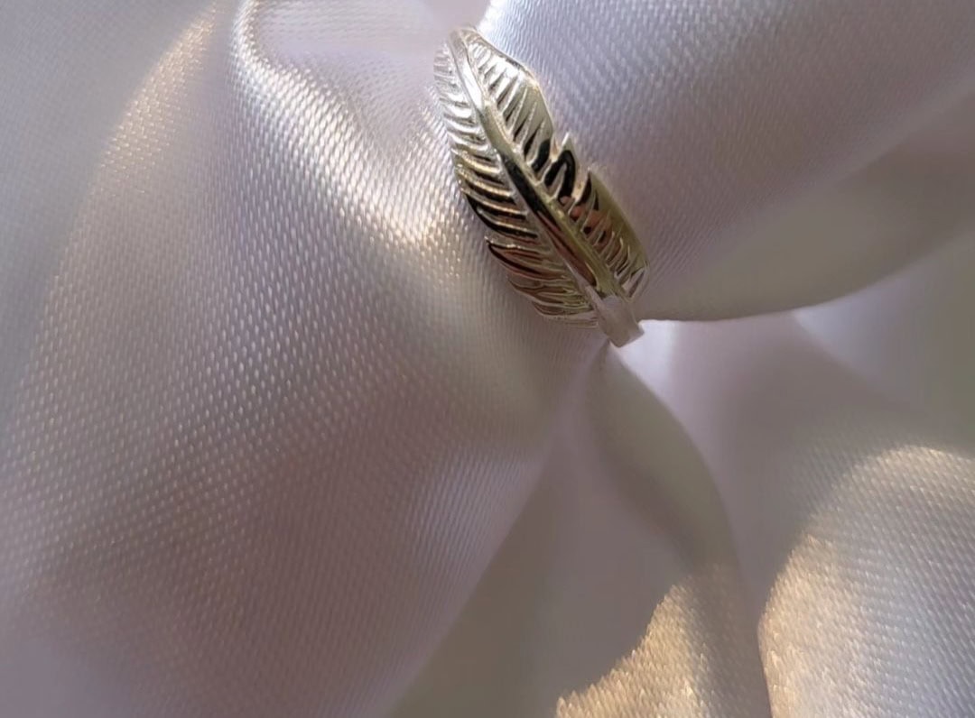 Feather Silver Ring