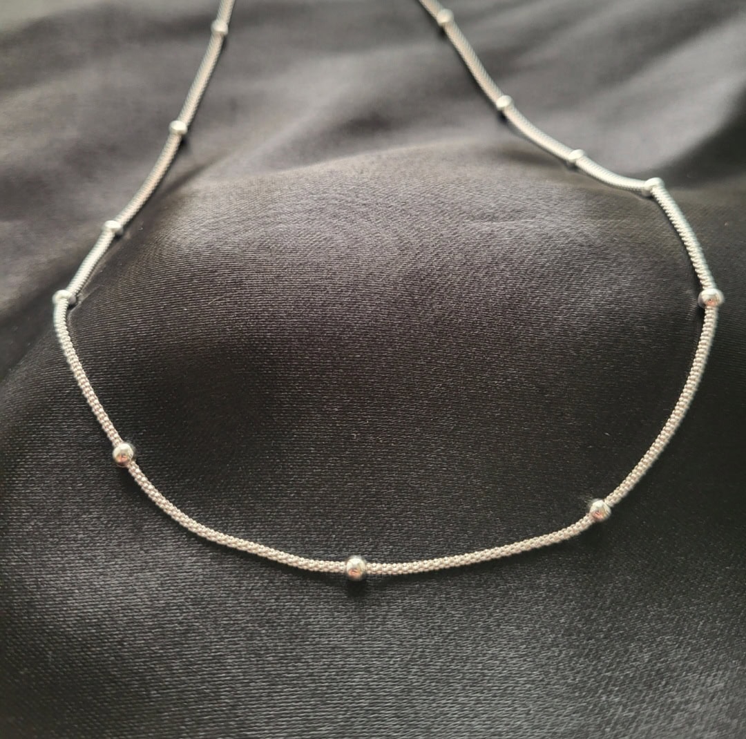 Elegant Silver Bead Necklace