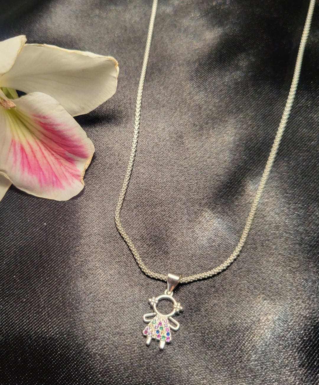 Boy/Girl Silver Pendant & Necklace