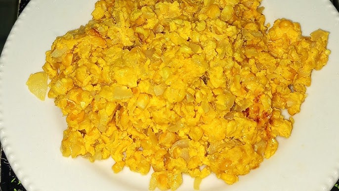 Huevos con maiz tierno