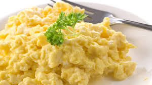 Huevos con queso