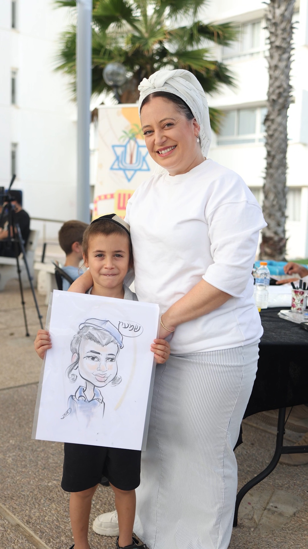 עמדת צייר קריקטורה
