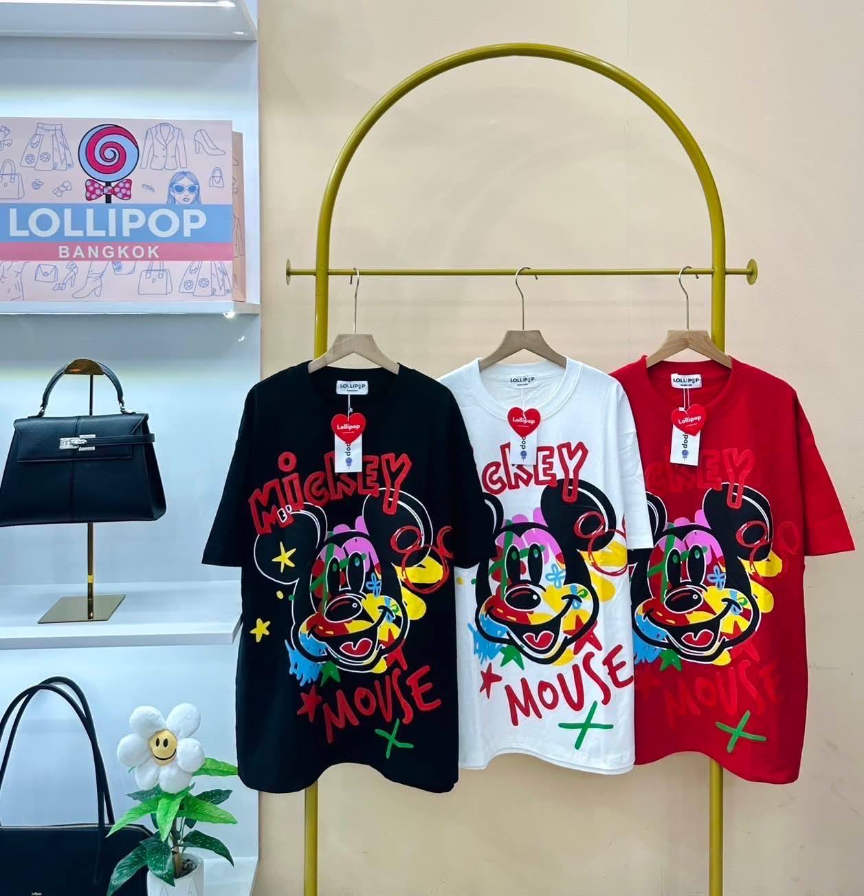 Trendy Girl Graphic T-Shirt