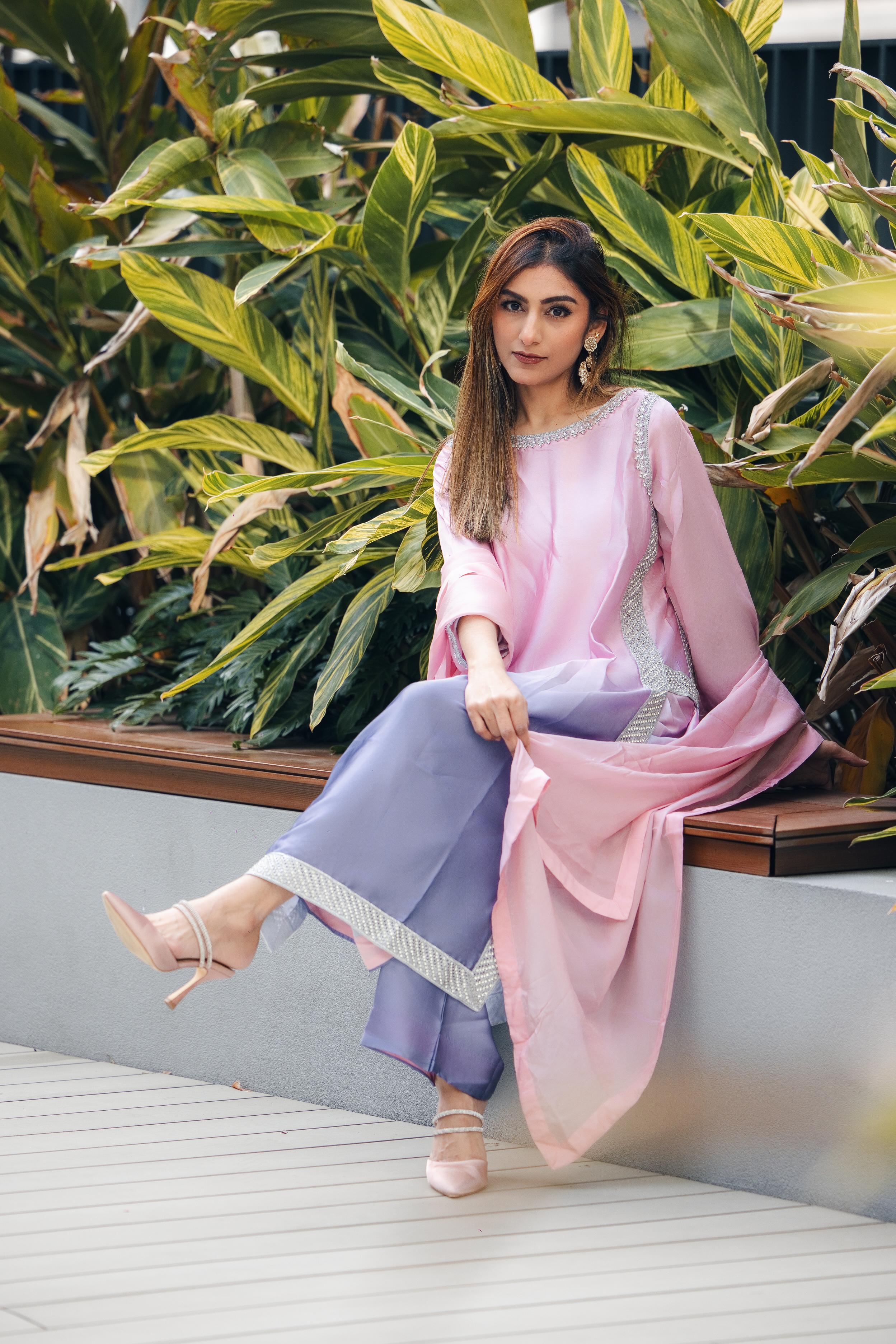 Blush Hania