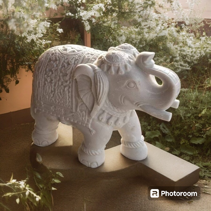 Royal carved Elephant Statue