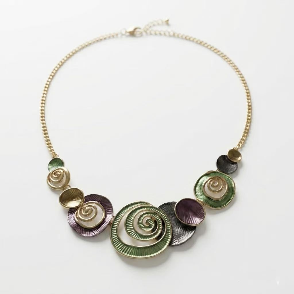 19“ Spiral Statement Necklace