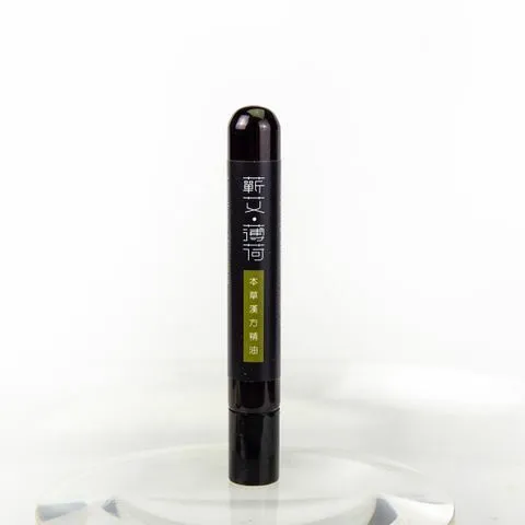 Agewell 蘄艾本草漢方精油15ml(滾珠型)