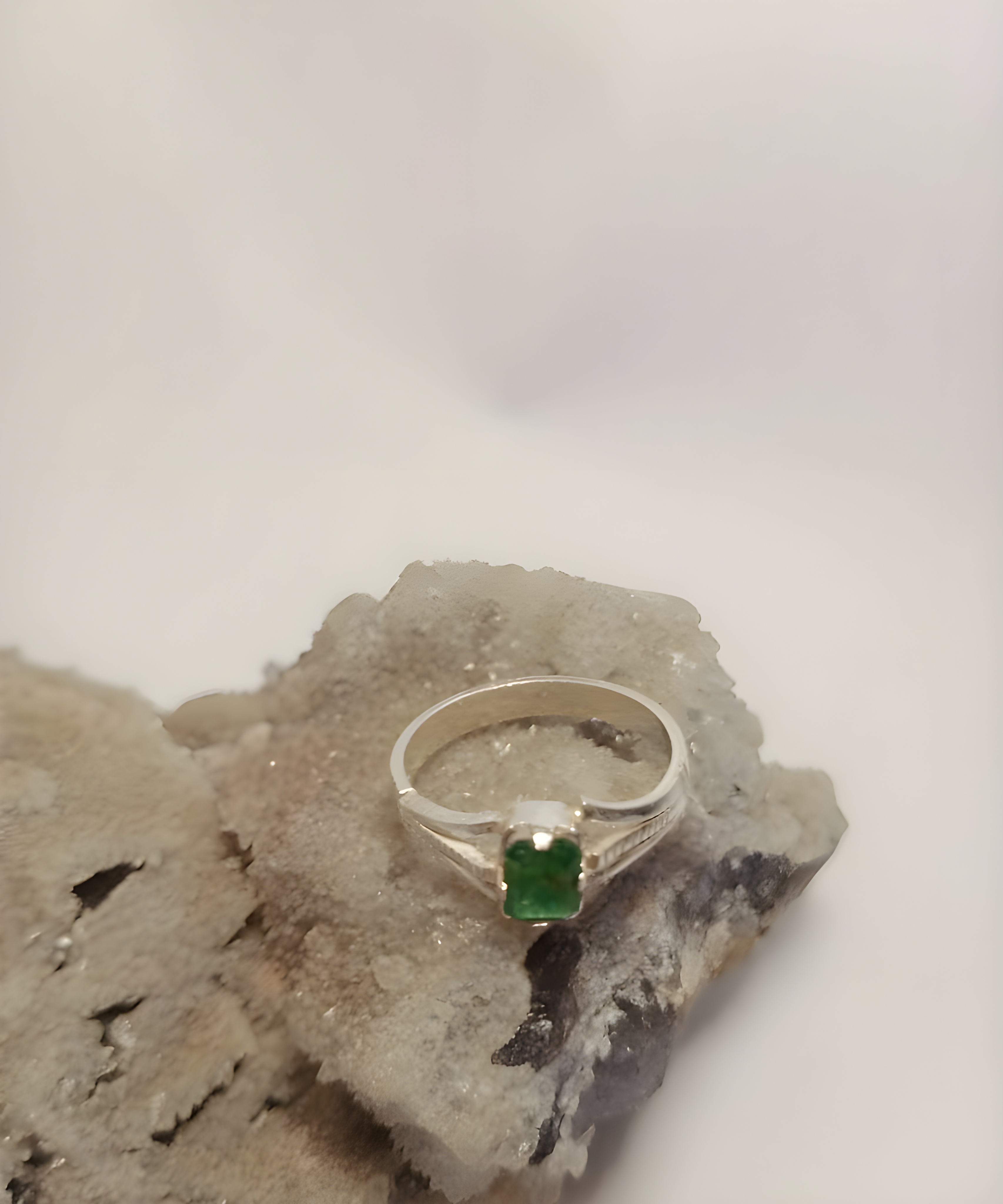 Emerald Silver Ring