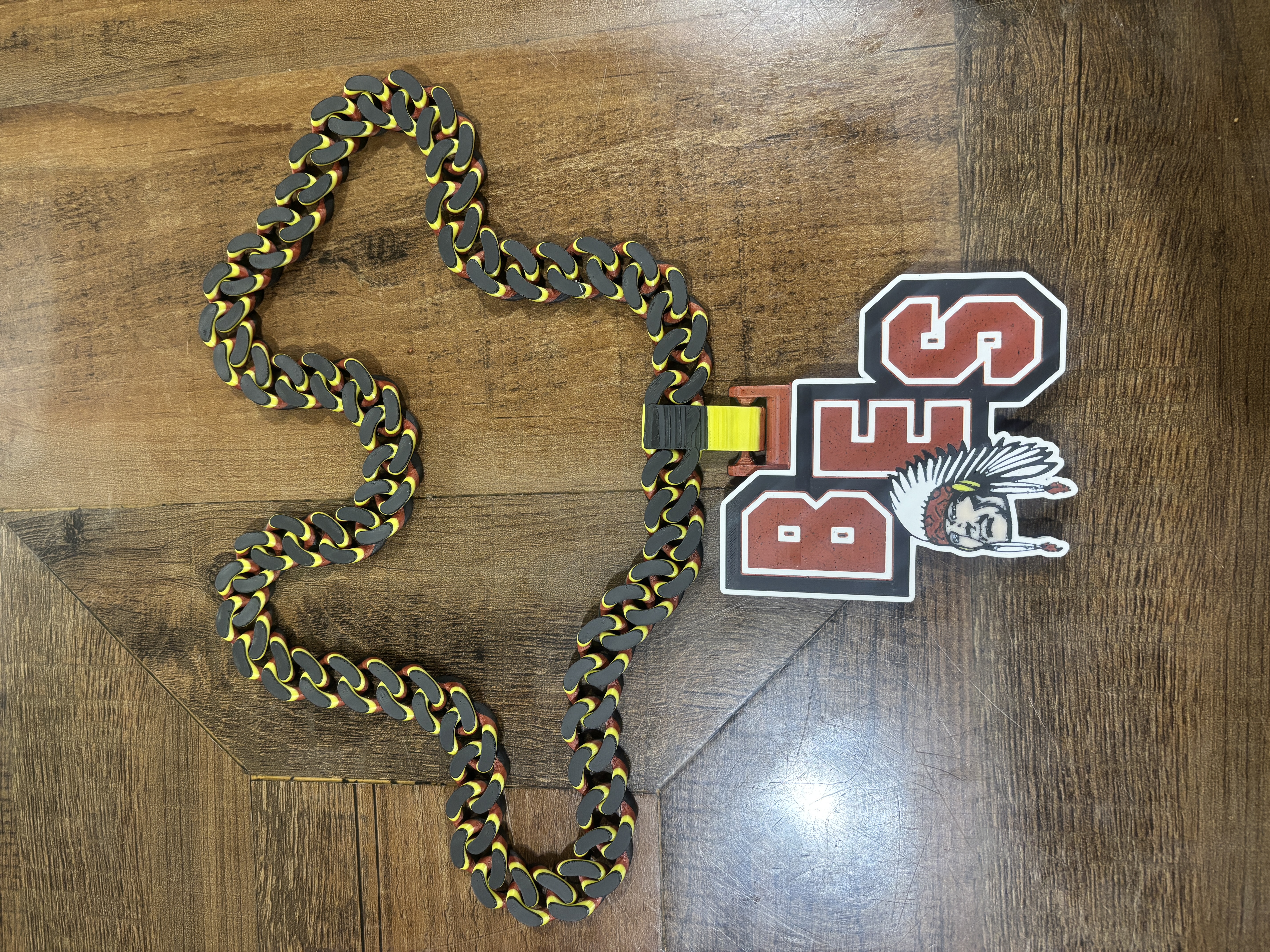 Benton Elementary Indians Hype Chain
