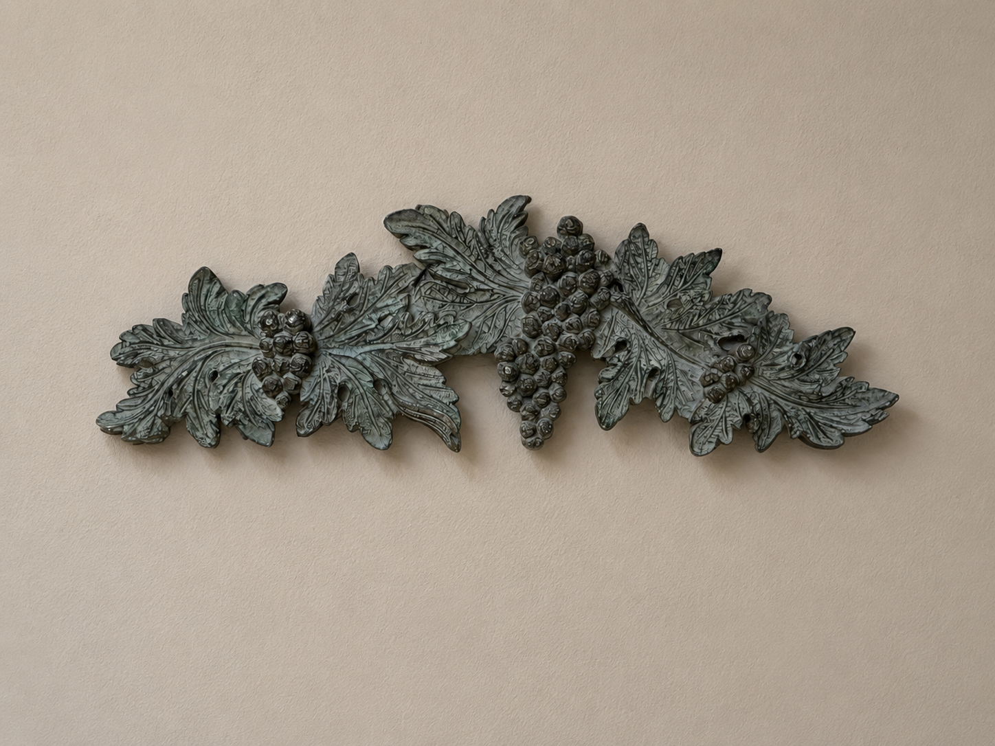 Grape Vine Wall Decor