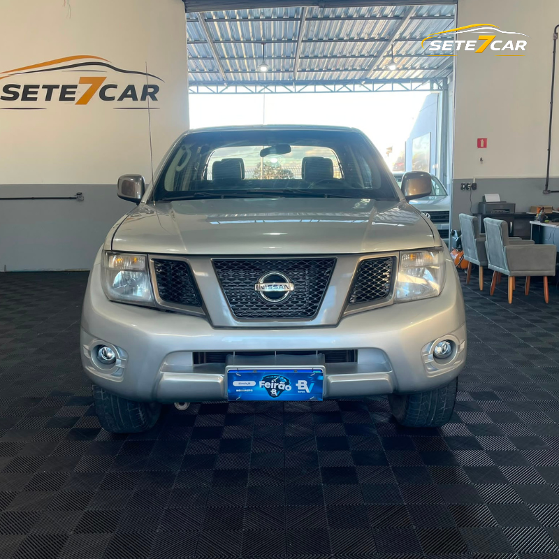 NISSAN FRONTIER
