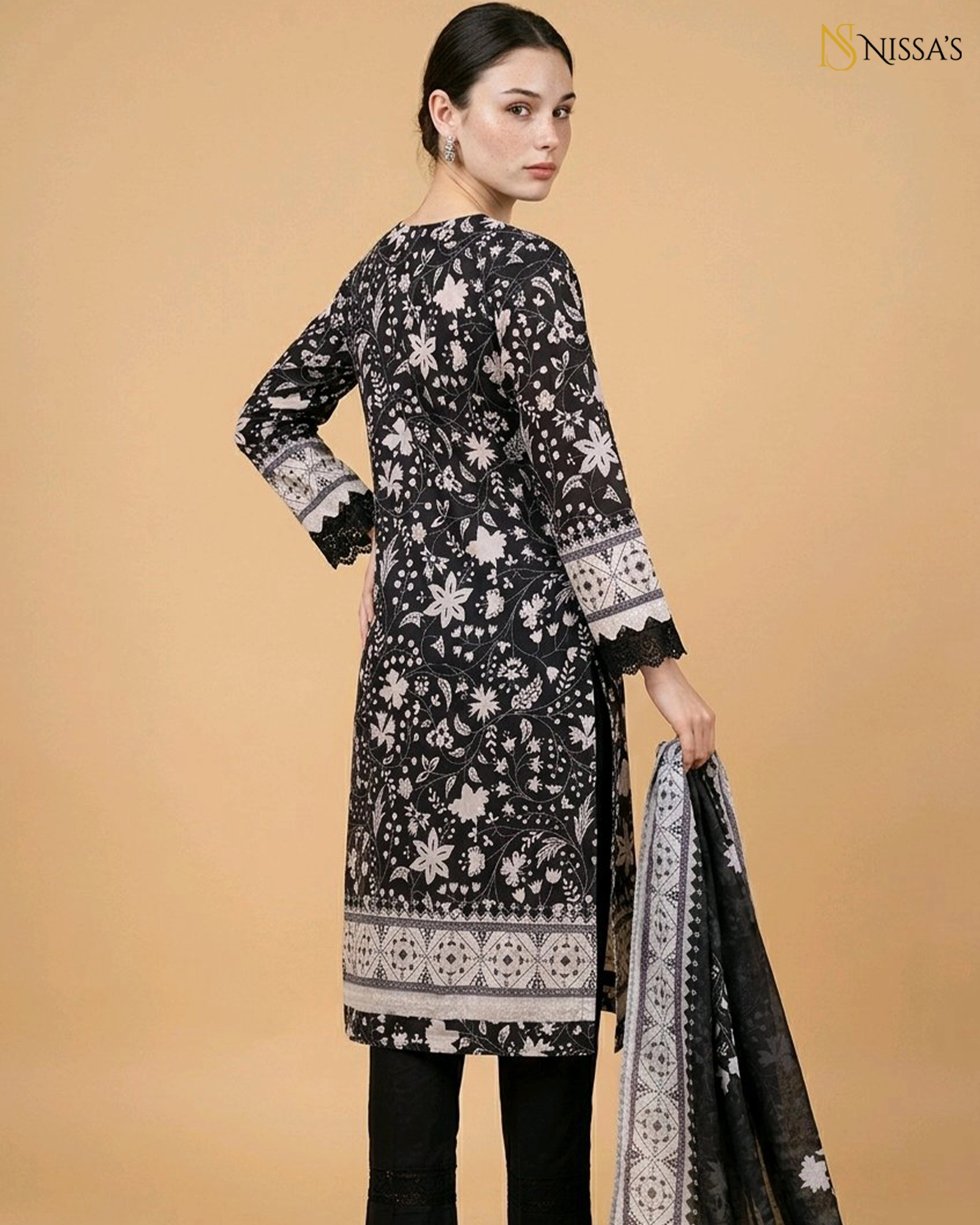 3Pc Embroidered Suit NS.082-0013