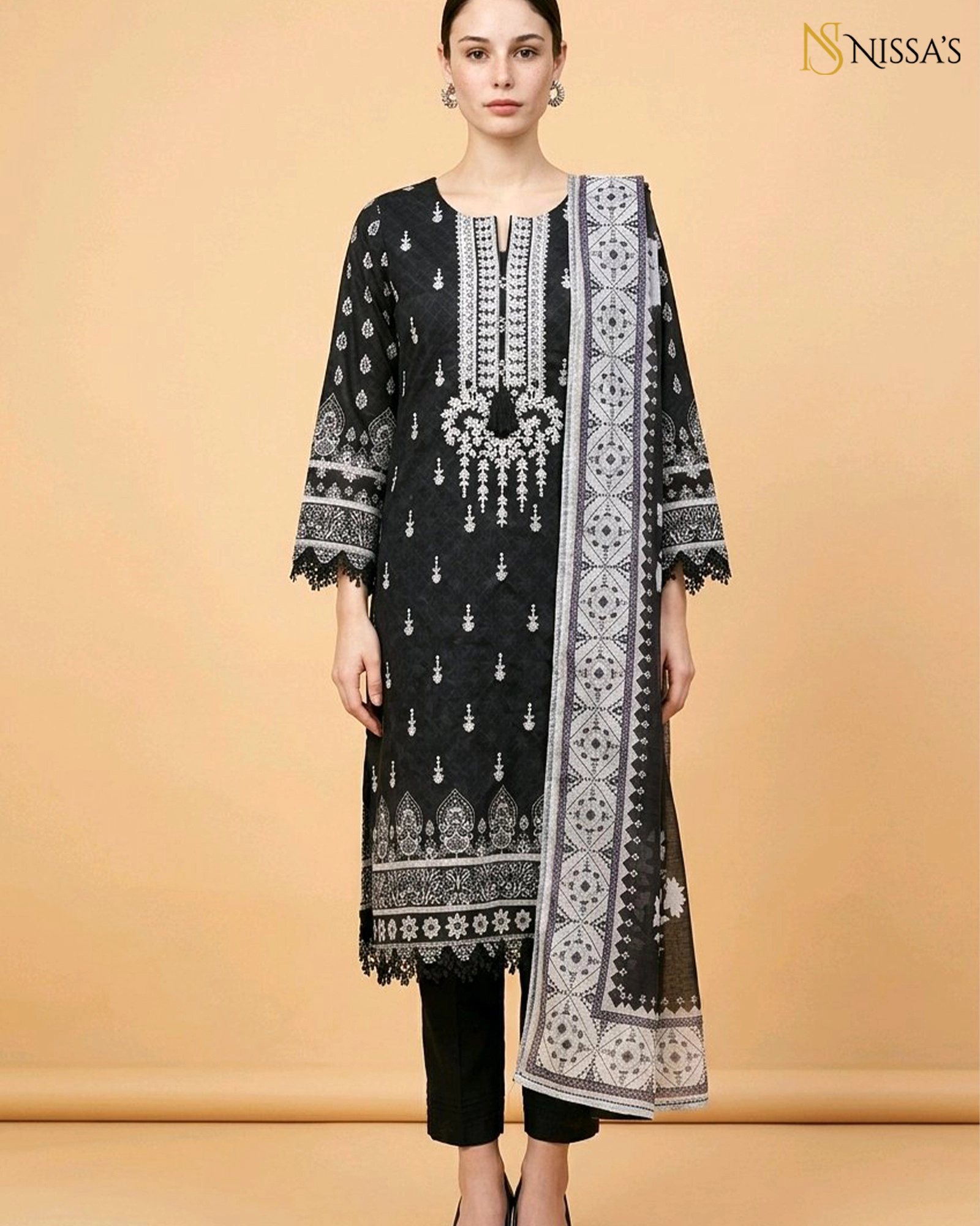 3Pc Embroidered Suit NS.082-0014