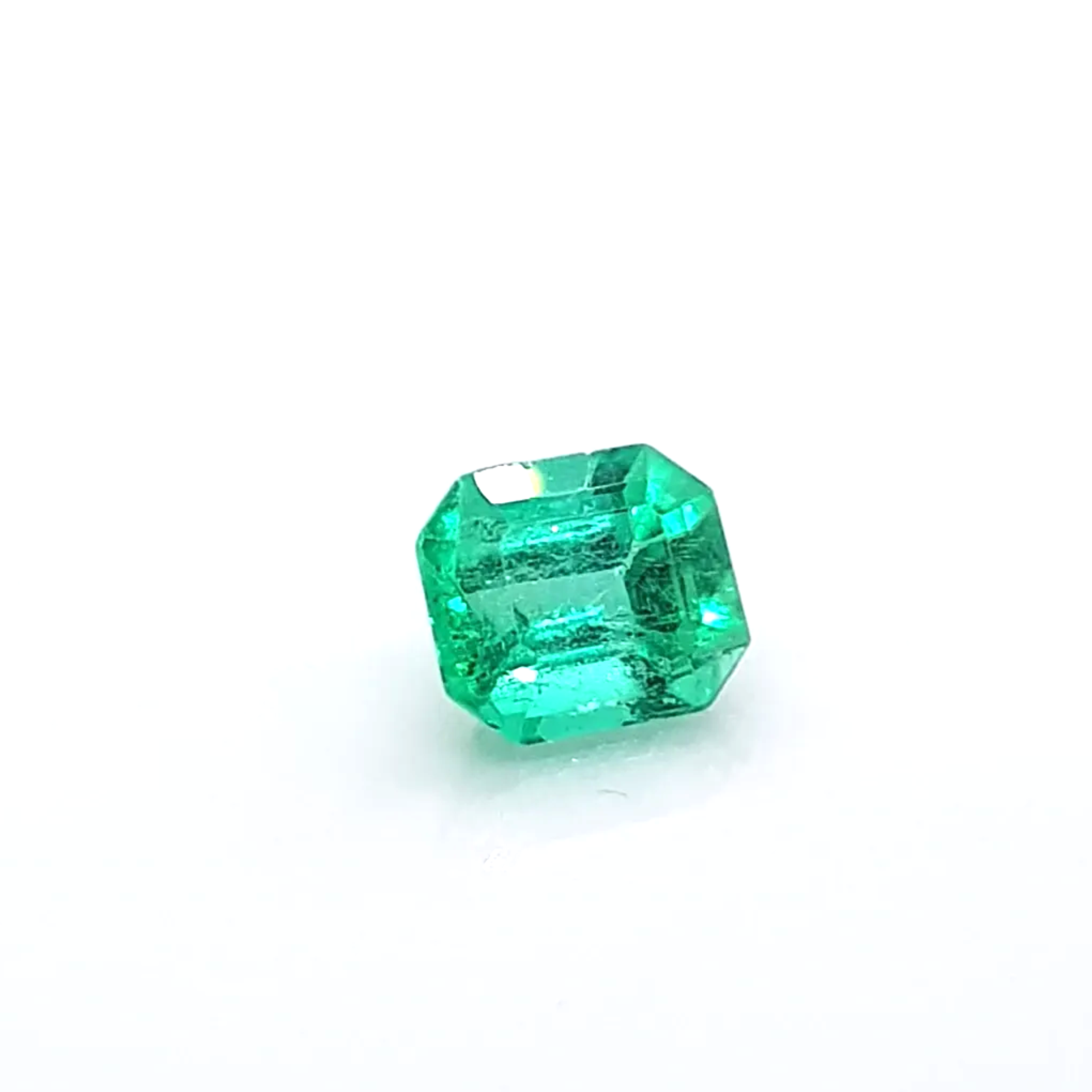 Esmeralda cuadrada cristal 1,92 KILATES