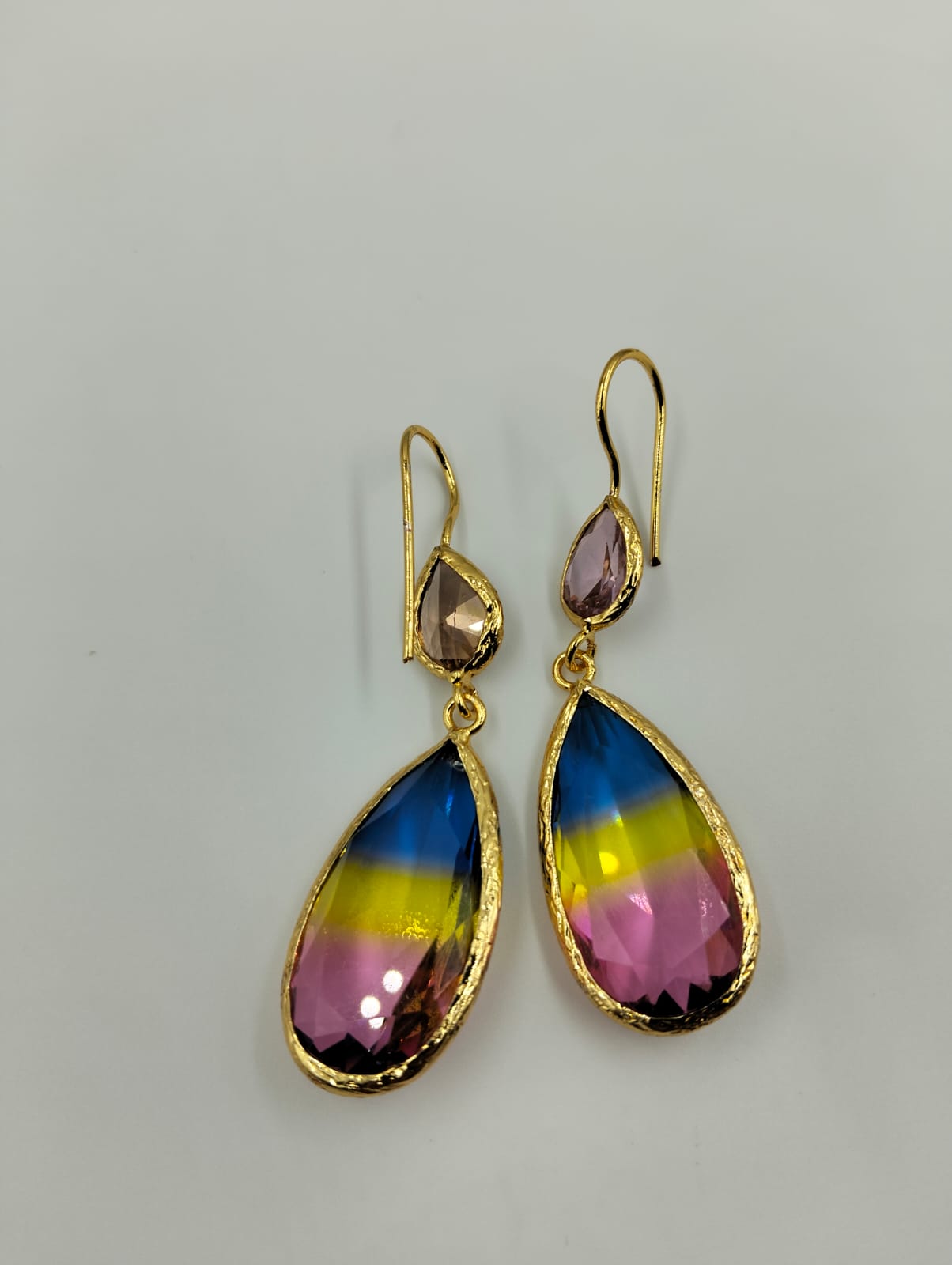 Boucles d’oreilles multicolores