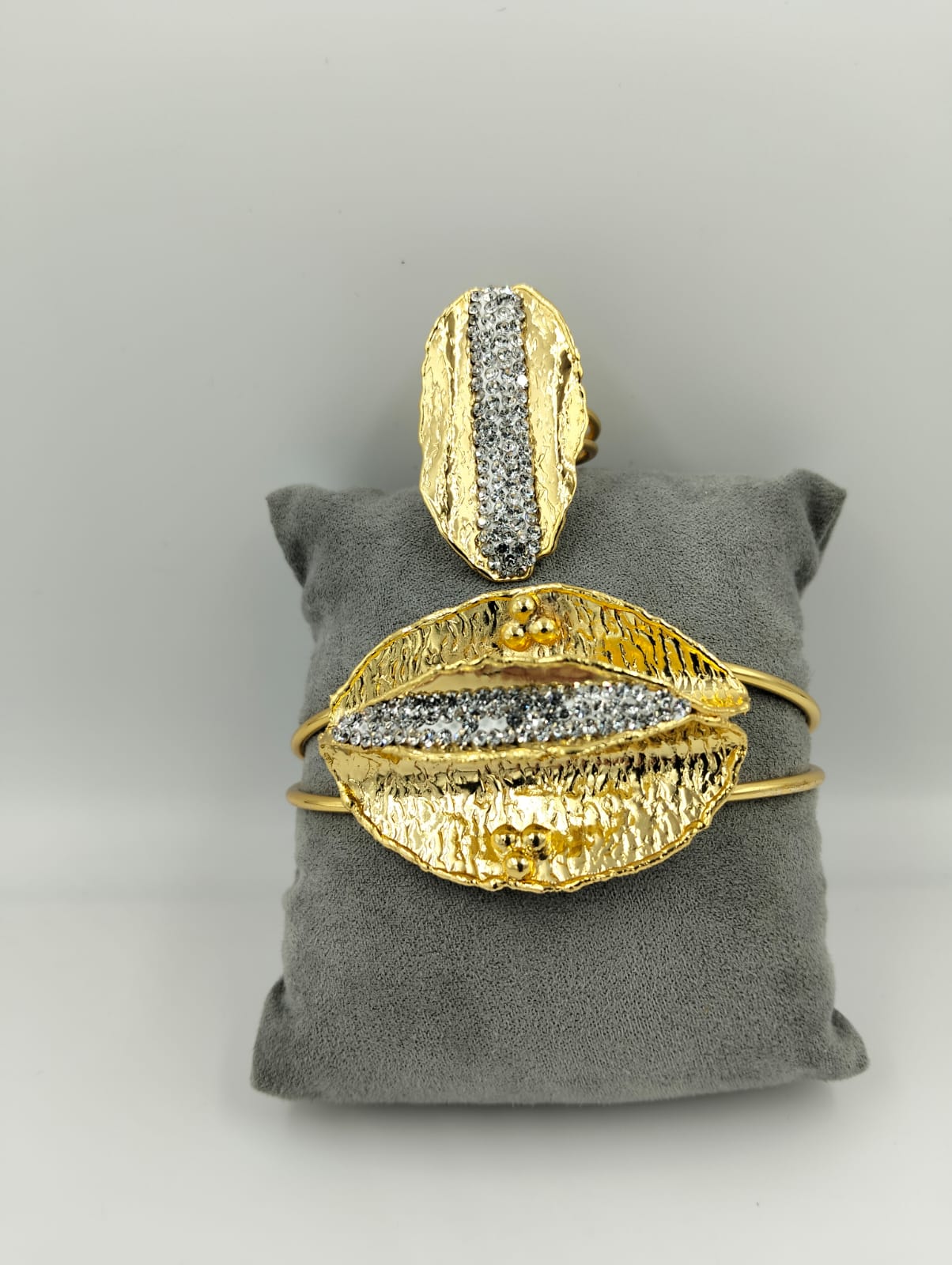 Bracelet et Bague Lèvres Dorées