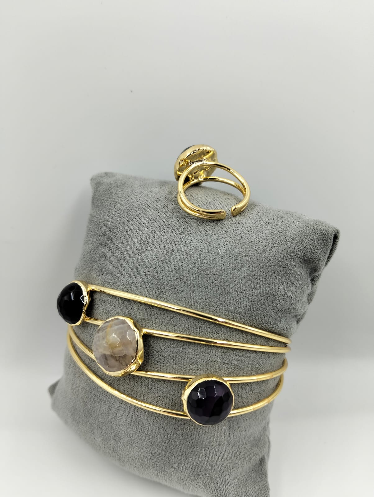 Bracelet et Bague Dorés avec Pierres naturelles