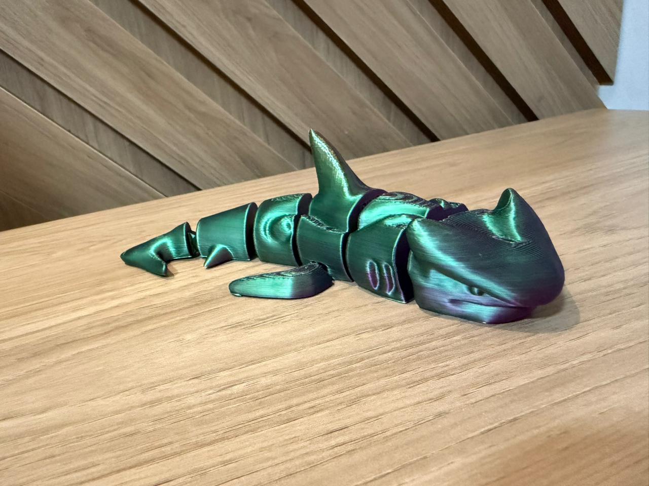 Tubarão Articulado 3D
